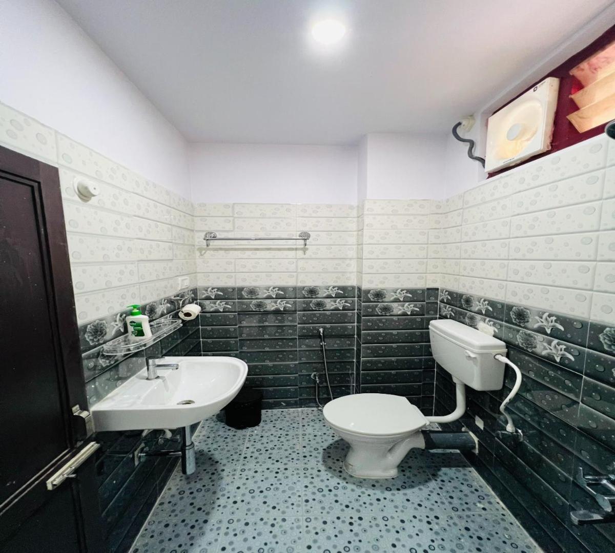 Sea Shore Residency Port Blair Ngoại thất bức ảnh
