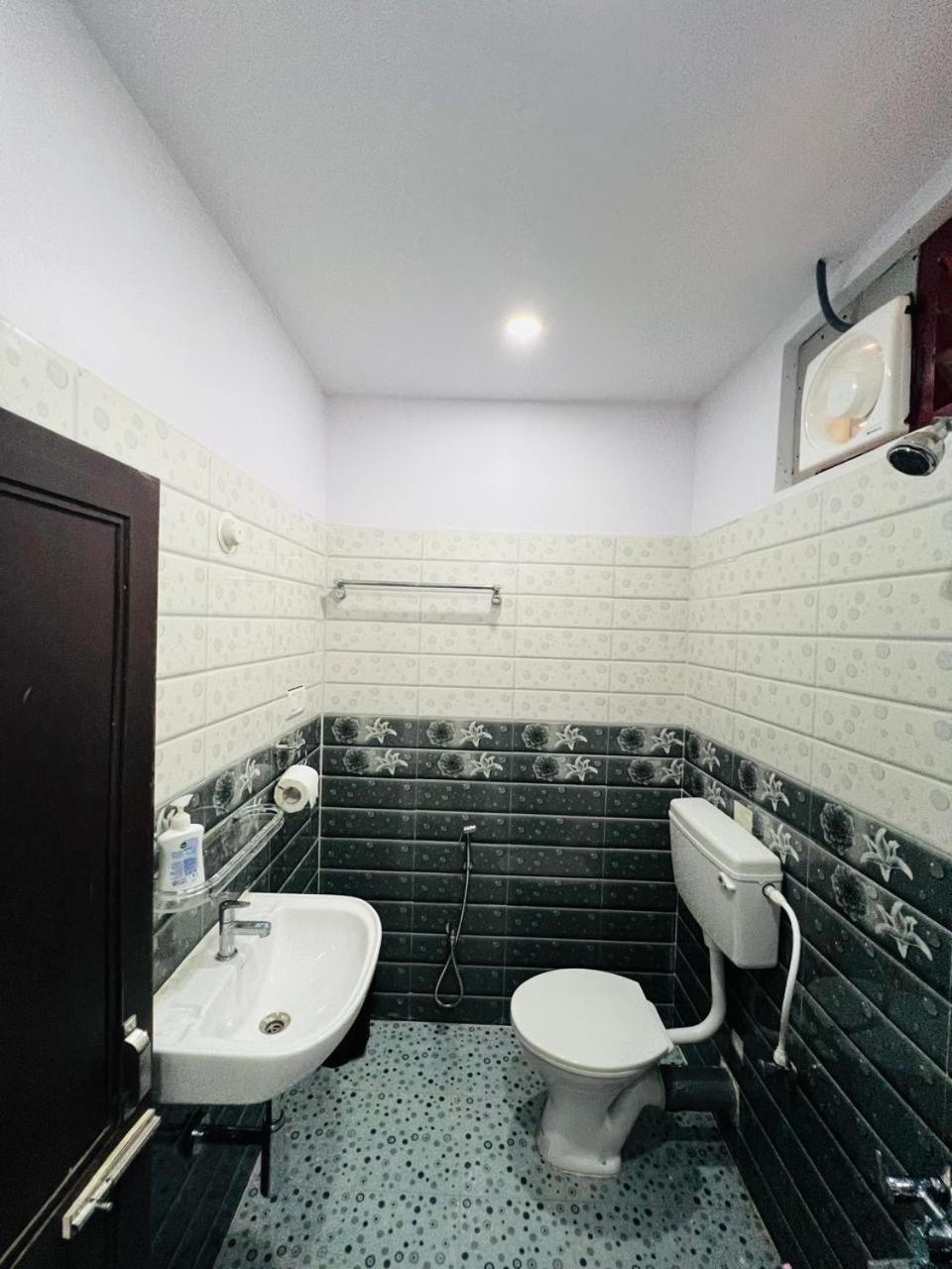 Sea Shore Residency Port Blair Ngoại thất bức ảnh